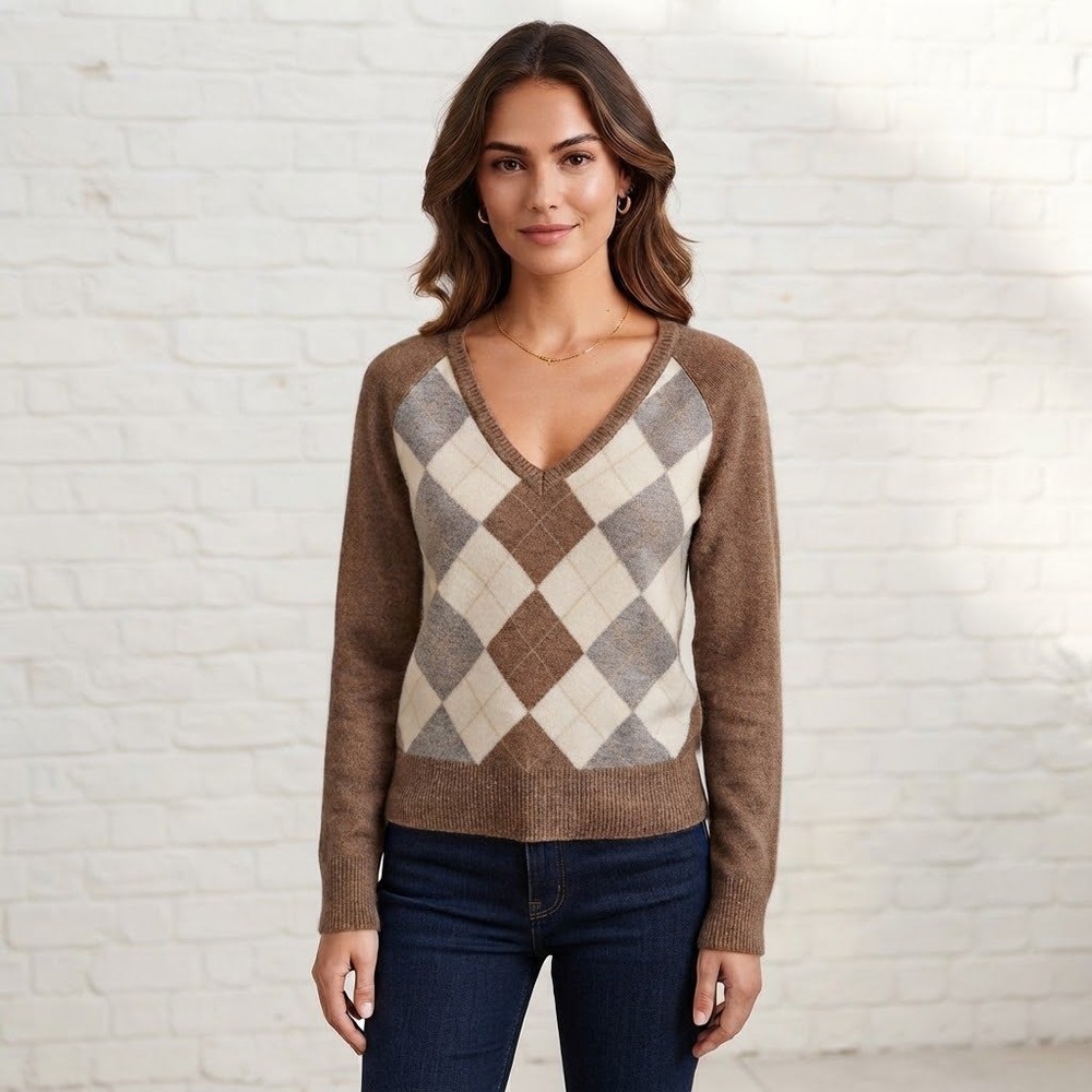 H&M Argyle V-Neck Sweater Womens Medium Brown Merino Wool Angora Preppy Knit